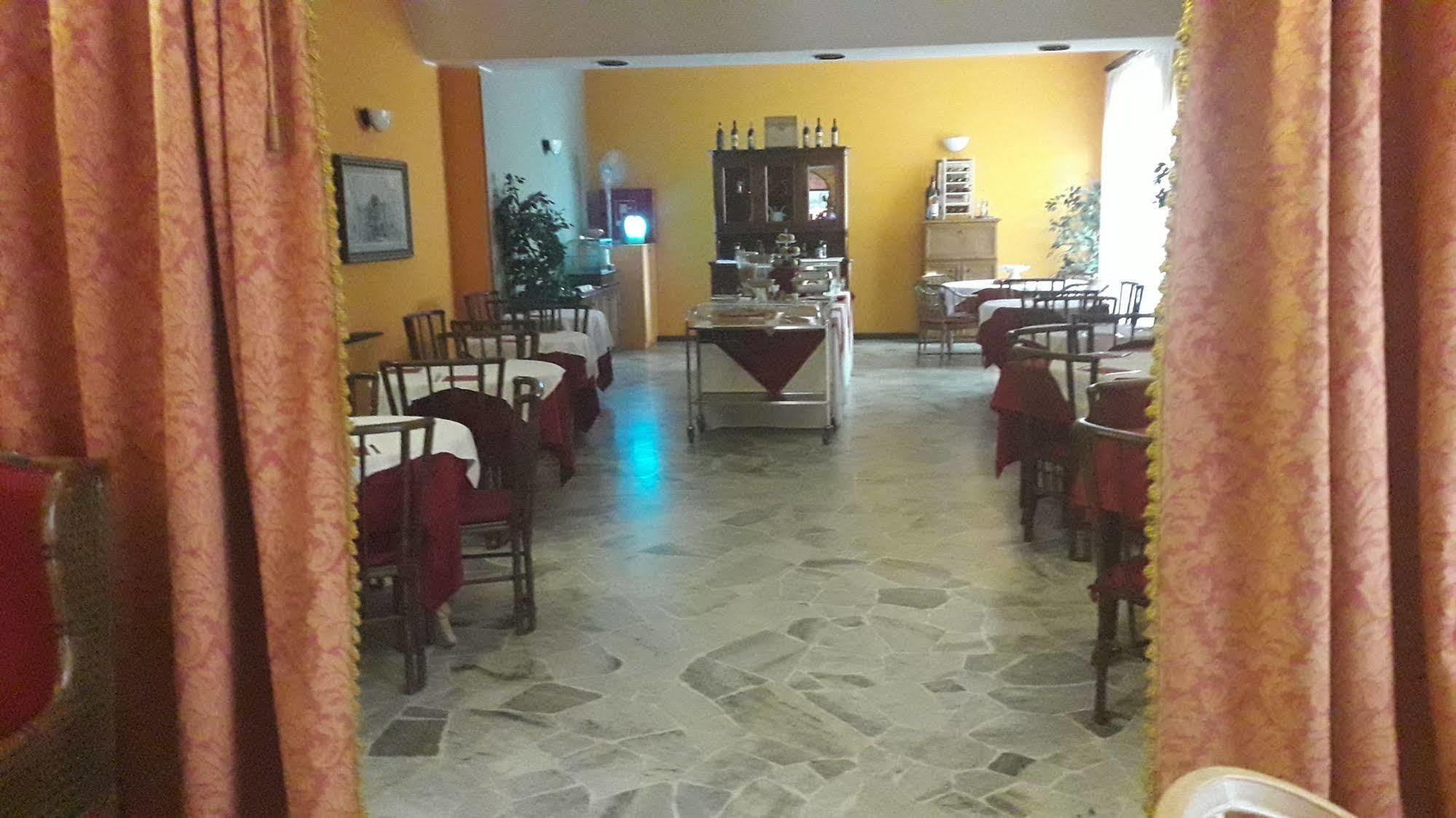 Aer Hotel Malpensa Oleggio Luaran gambar
